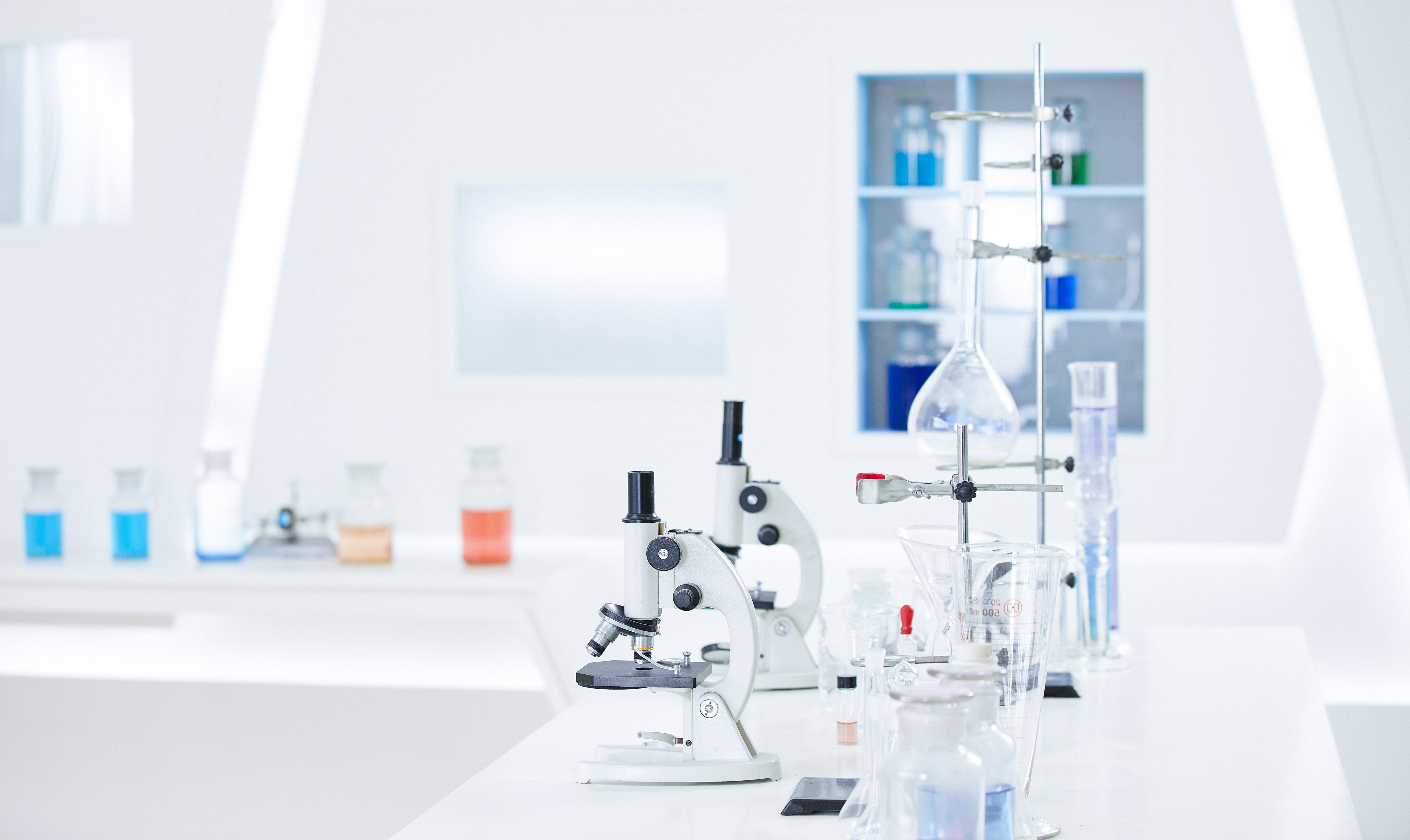 以技術創新爲核心競争力